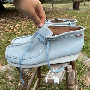 Stylish Grey/Blue Suede Clark Walabees